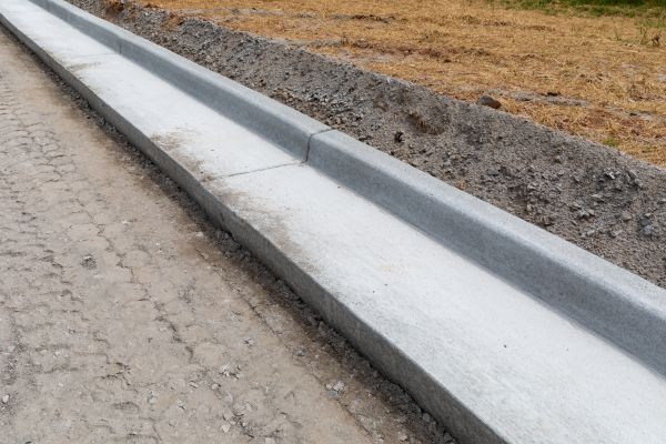 Cost of Concrete Curbing Repair in Bryan